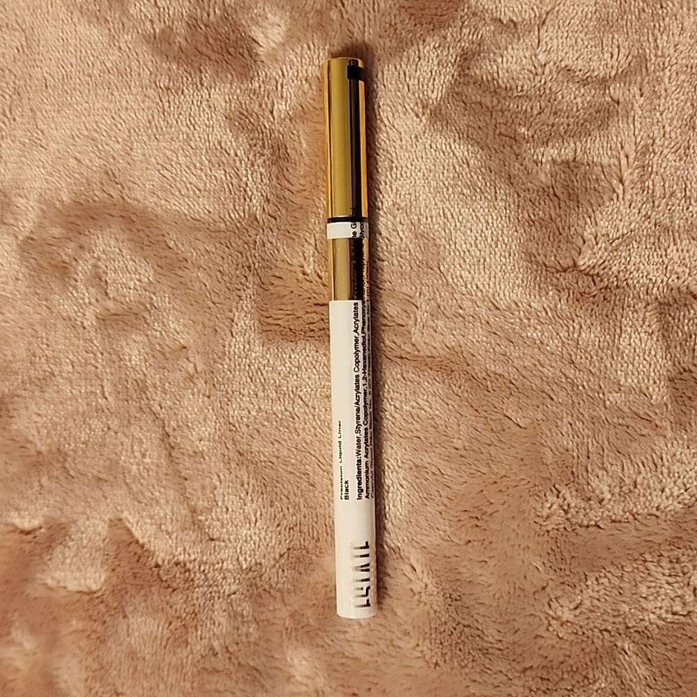 Estate black liquid liner